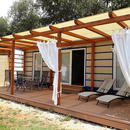 Grand Veles Camp Hotel Banjole Kültér fotó