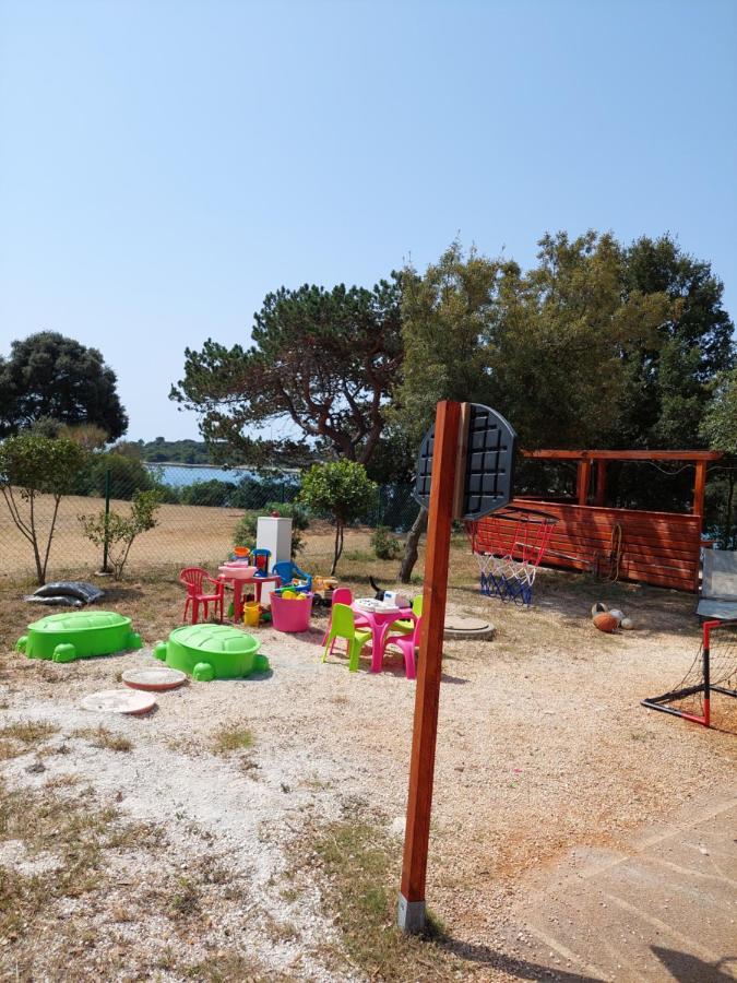 Grand Veles Camp Hotel Banjole Kültér fotó